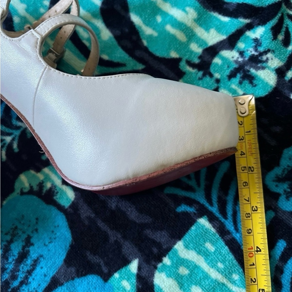Heels Unbranded !!!! - Picture 8 of 9